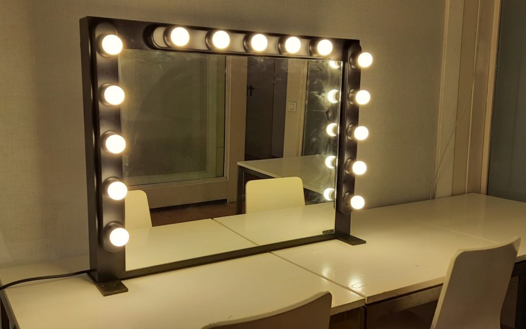 specchio -trucco led-nero eventime